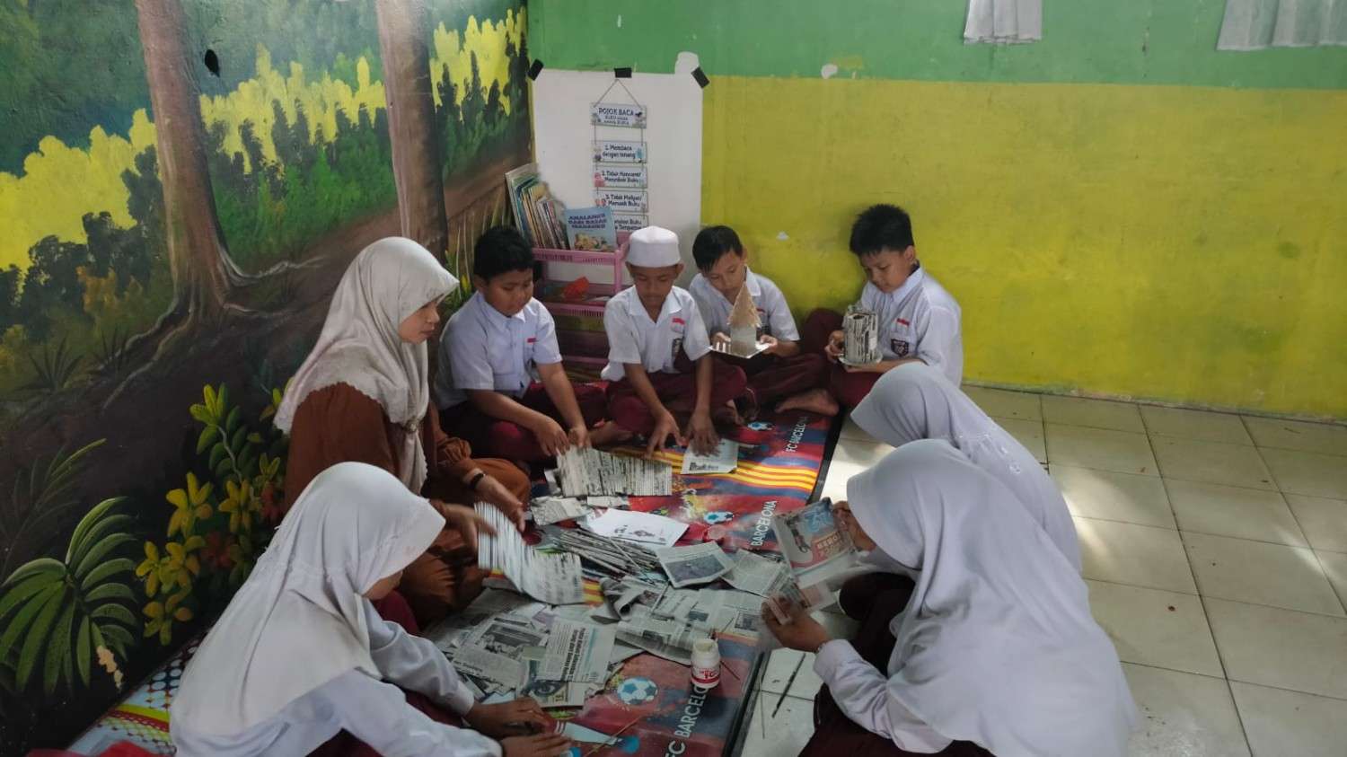 SAKURA, Inovasi Balangan Sulap Sampah Jadi Karya Bernilai dan Bentuk Karakter Peduli Lingkungan