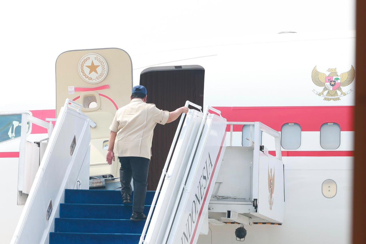Presiden Prabowo Terbang ke Kalimantan, Pimpin Langsung Penanganan Karhutla