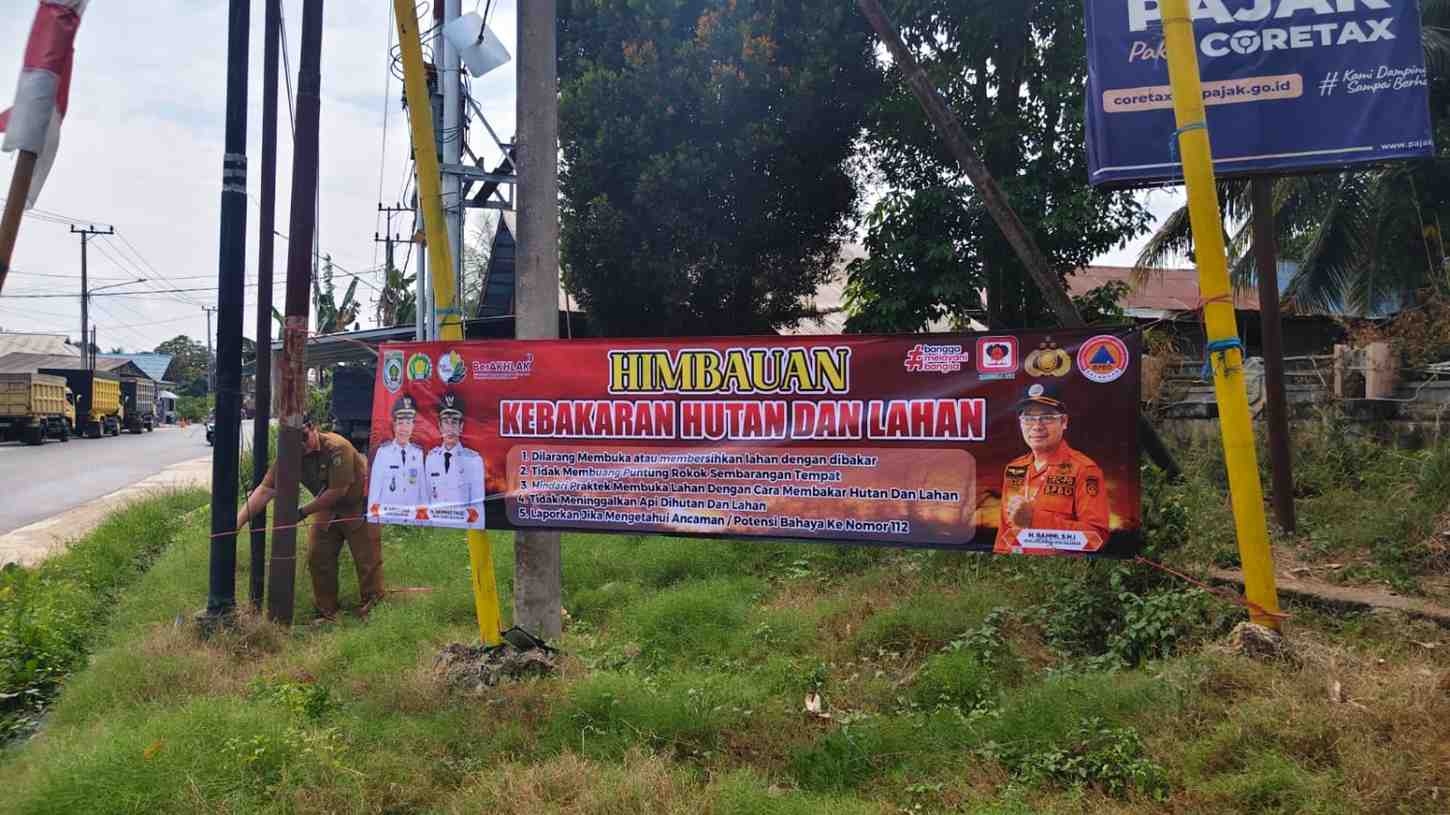 BPBD Balangan Perkuat Pencegahan Karhutla, Pasang Spanduk Imbauan di Lima Kecamatan