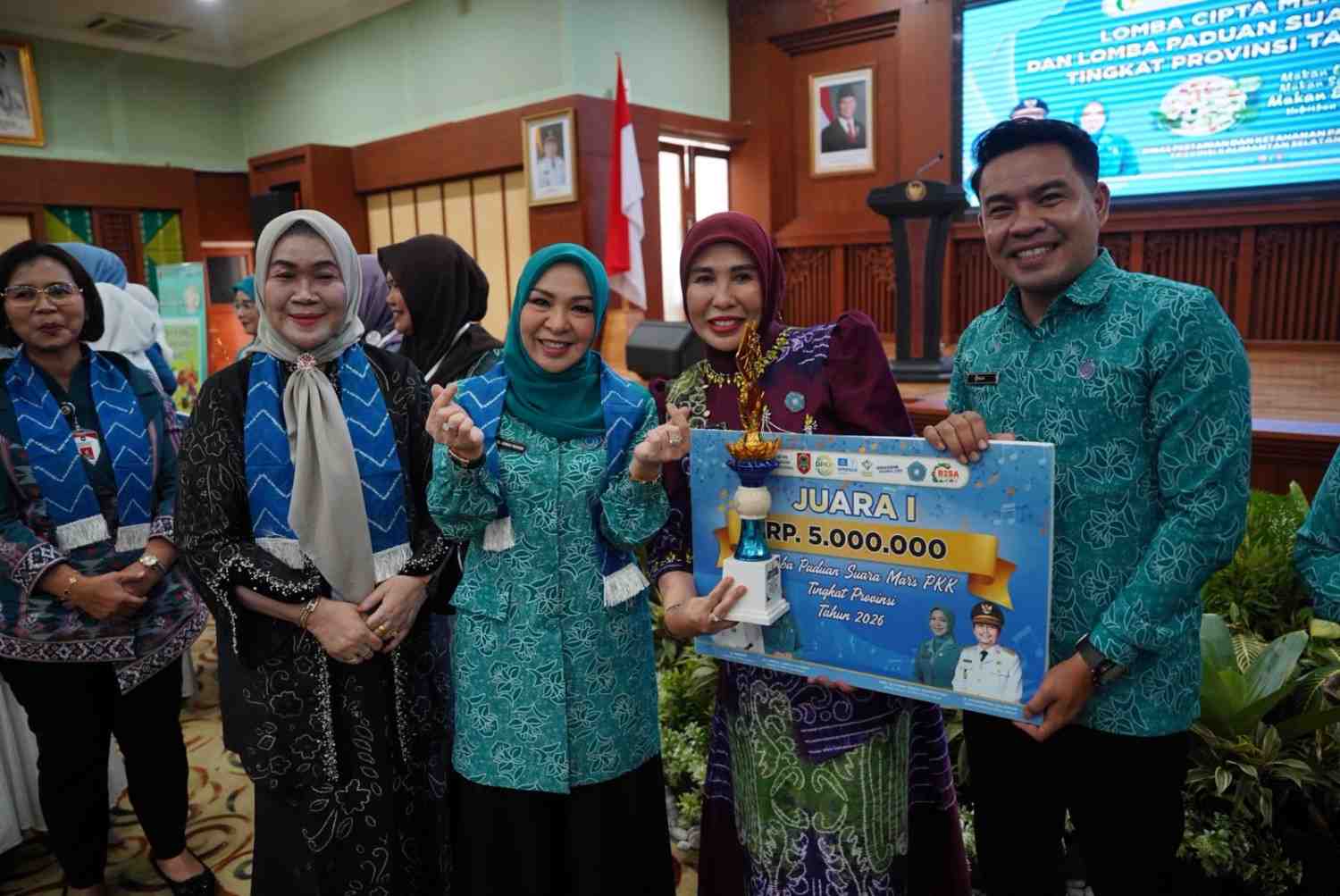 Balangan Juara I Paduan Suara Mars PKK Tingkat Provinsi Kalsel