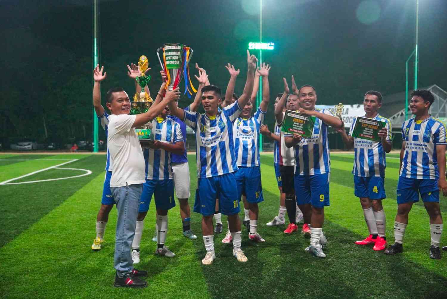 PDAM Balangan Juara Bupati Cup, Tekuk PGRI 6-2 di Laga Final