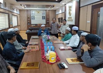 Perkuat Ikhtiar Spiritual, Kapolresta Banjarmasin Undang Ustad Gelar Khataman Al-Qur’an