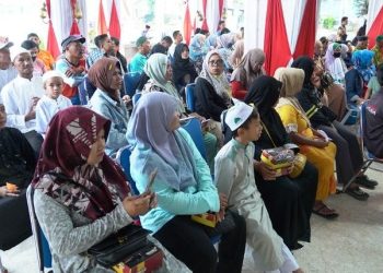 Perkuat Kerukunan di Usia Lima Abad, FKUB Banjarmasin Bagikan 250 Paket Sembako