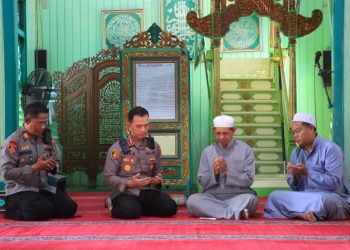 Perkuat Silaturahmi dengan Tokoh Agama, Kapolresta Kunjungi Masjid Sultan Suriansyah