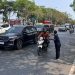 Dispersip Kalsel Bagikan Masker Gratis di Tengah Kabut Asap