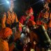 Dua Jam Berjibaku, Tim SAR Berhasil Evakuasi Warga dari Kepungan Karhutla