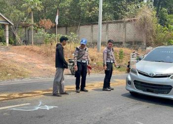 Pulang dari Wisata, Perempuan 55 Tahun Tewas Terlindas Truk di Mandiangin