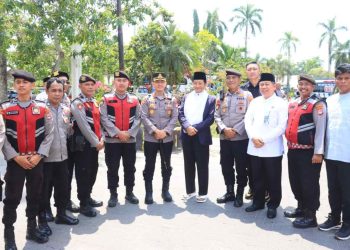 Kapolresta Banjarmasin Pimpin Pengamanan Kunjungan Menag Nasaruddin Umar