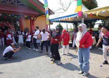 Semarak HUT ke-81 RI, Dispersip Kalsel Gelar Beragam Lomba Pererat Kekompakan Pegawai