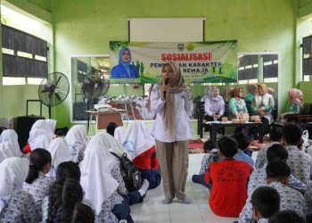 GOW Balangan Edukasi Pelajar SMP Negeri 2 Awayan tentang Pendidikan Karakter