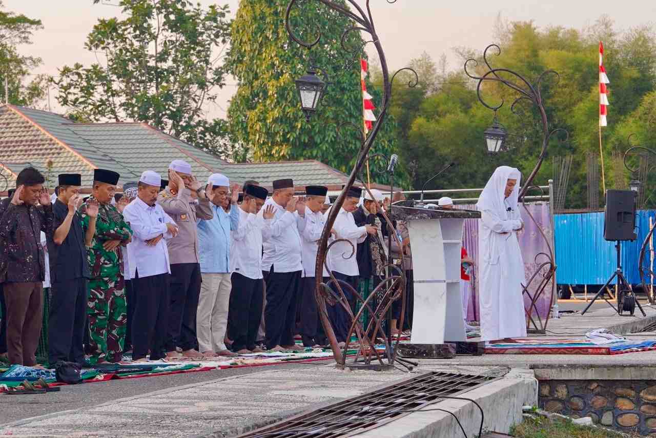 Hadapi Kemarau dan Ancaman Karhutla, Polres Balangan Gelar Salat Istisqa