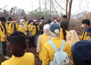 Mahasiswa ULM Turun ke Lapangan, Pelajari Tantangan Penanganan Karhutla