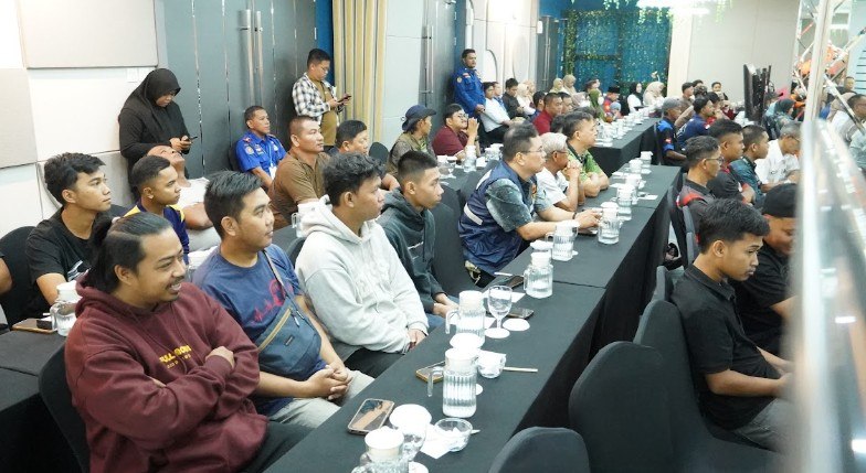 Menuju Lokasi Kebakaran Tak Boleh Abaikan Keselamatan, Relawan Damkar Dibekali Safety Driving