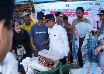 Kehilangan Tempat Usaha, Korban Kebakaran Pasar Lama Banjarmasin Dapat Bantuan