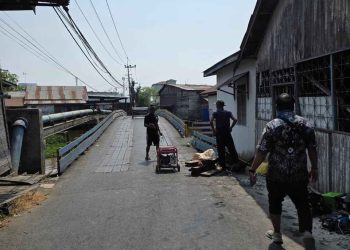 Jembatan Banyiur Kembali Bisa Dilalui, Kendaraan di Atas 5 Ton Dilarang Melintas