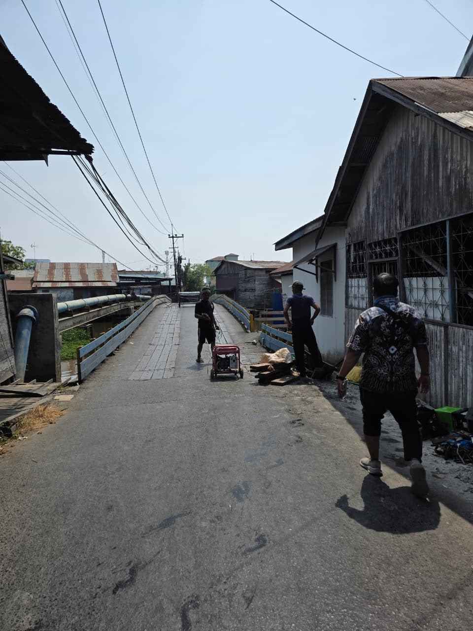 Jembatan Banyiur Kembali Bisa Dilalui, Kendaraan di Atas 5 Ton Dilarang Melintas