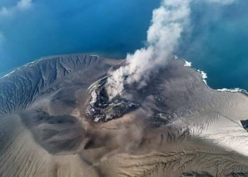 PVMBG Pertahankan Status Siaga Gunung Anak Krakatau, Erupsi Susulan Masih Berpotensi
