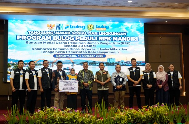 Bulog Salurkan Bantuan untuk 30 UMKM Banjarmasin, Pemkot Dorong Usaha Naik Kelas
