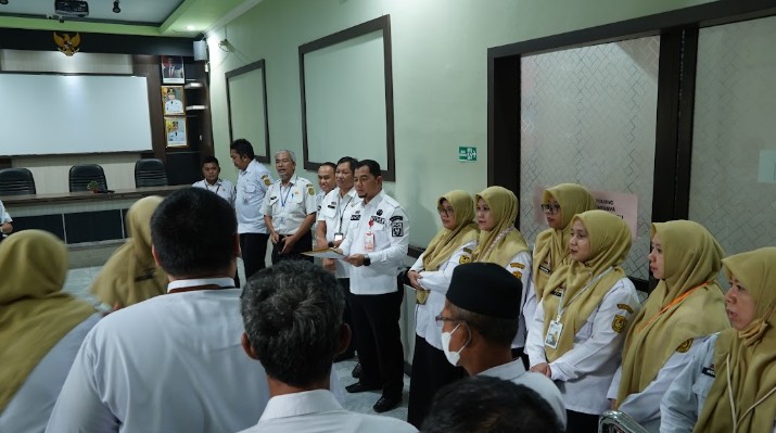 Pegawai Tak Berada di Tempat Saat Jam Kerja, Sekda Banjarmasin Minta Klarifikasi via Video Call