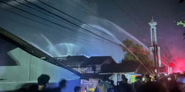Kebakaran Hanguskan Empat Buah Rumah di Alalak Selatan Banjarmasin