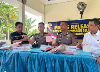Bawa Tongkat Berisi Sajam ke Kantor DPRD Kalsel, Pria Diamankan Polisi