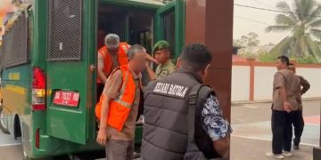 Empat Tersangka Dugaan Korupsi PDAM Barito Kuala Diserahkan ke Jaksa, Ditahan 20 Hari